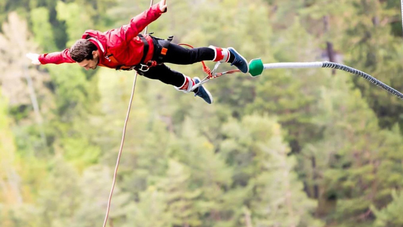 Bungee jumping europabrücke World's scariest