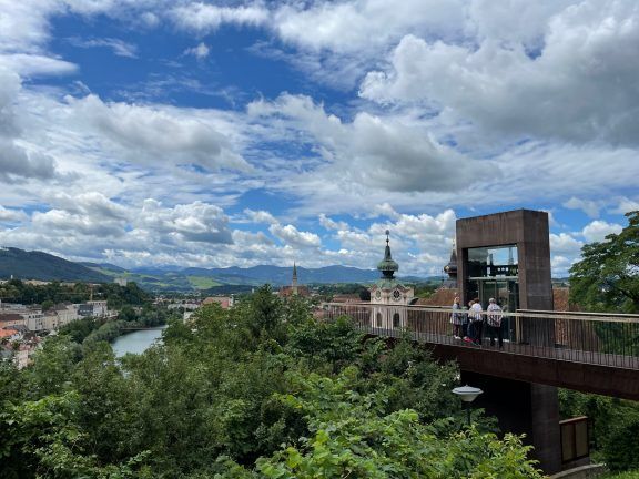 Panoramalift und Aussichtssteg in Steyr