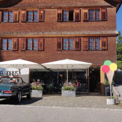 Badhus Café und Laden in Lingenau