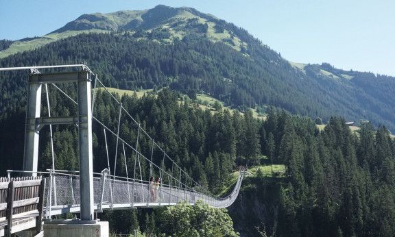 Hängebrücke Holzgau Lechtal Tourismus/Fotograf Gerhard Eisenschink